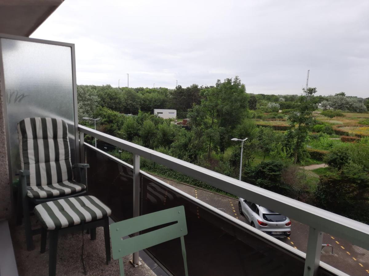 Appartement Residentie Astrid Met Private Parking Bredene Eksteriør billede