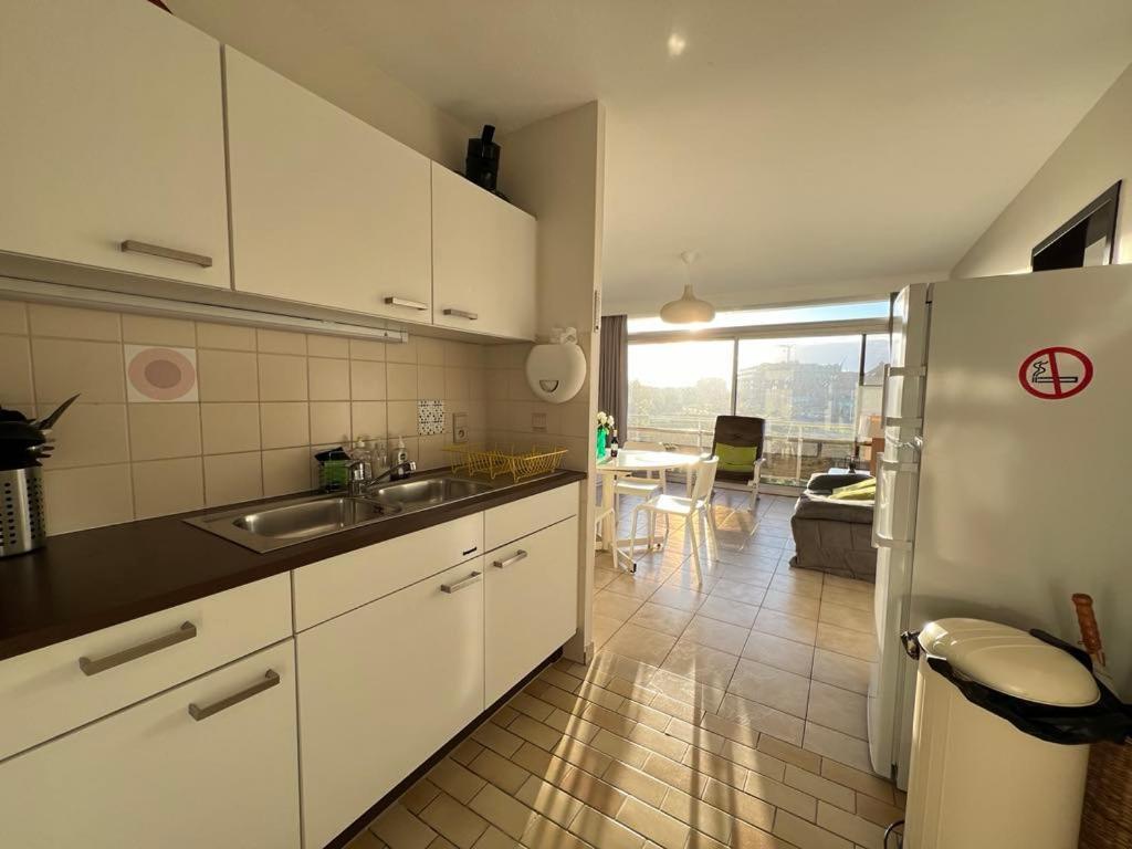 Appartement Residentie Astrid Met Private Parking Bredene Eksteriør billede