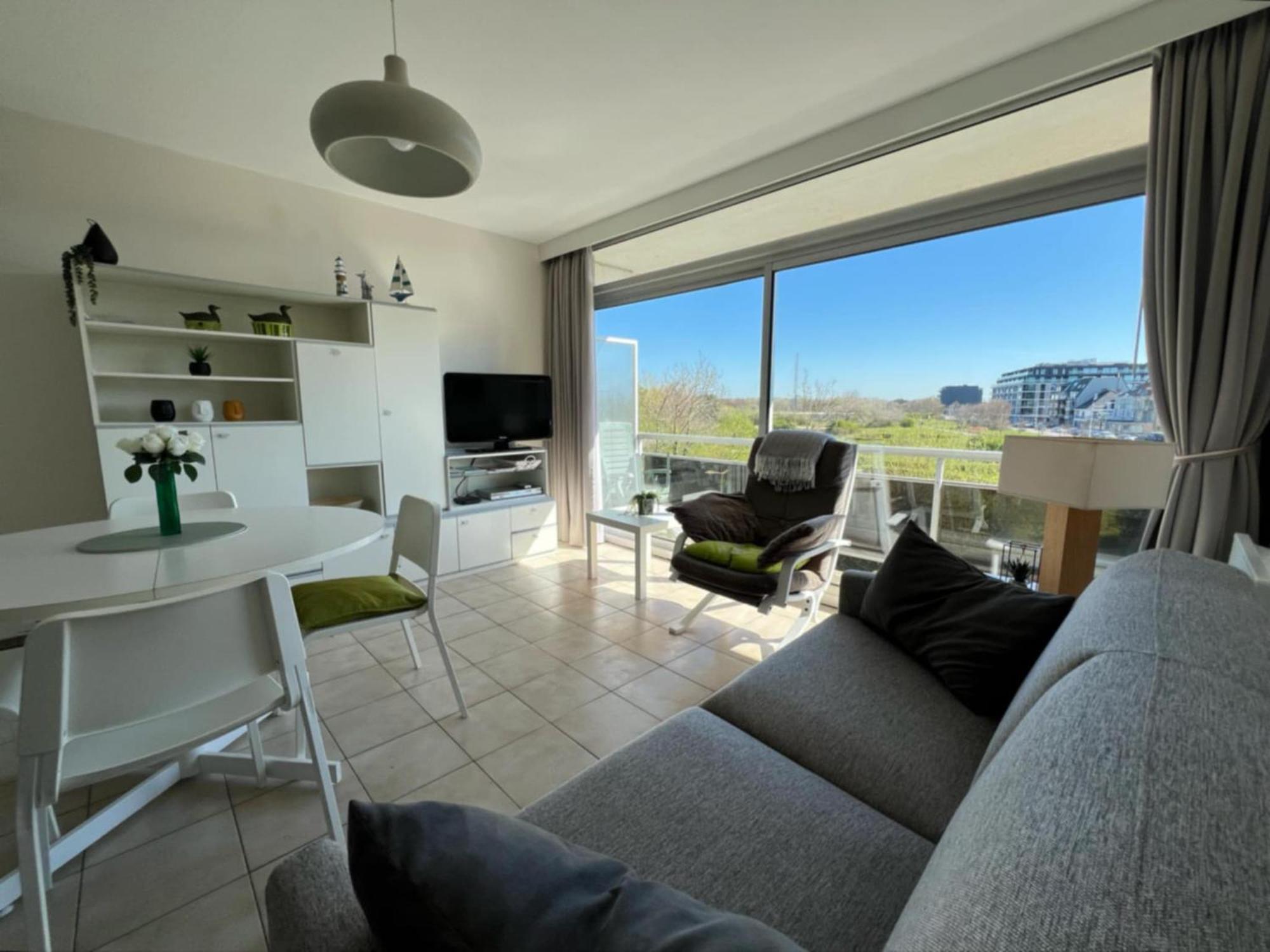 Appartement Residentie Astrid Met Private Parking Bredene Eksteriør billede